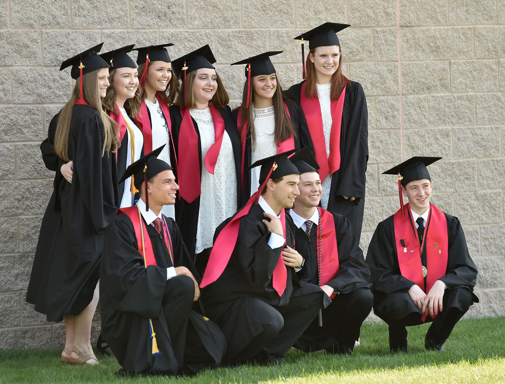 warwick graduation gown hire