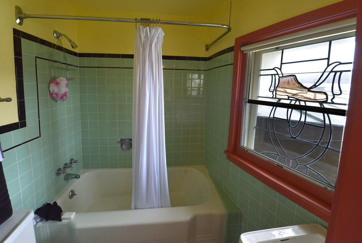 New owners of Haines Shoe House in York shine up roadside curiosity