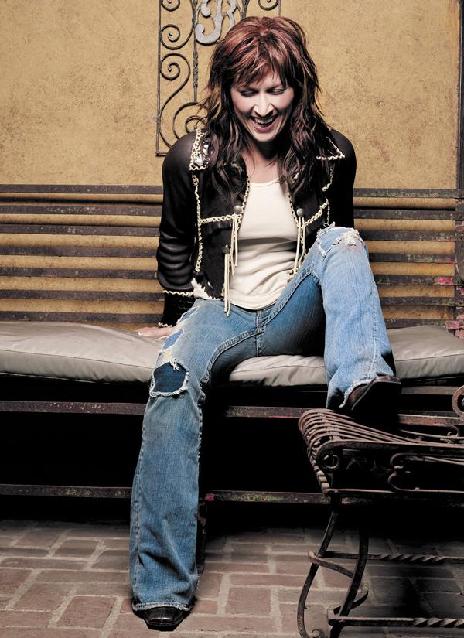 Jo Dee Messina Takes The Unpaved Road To Success | Entertainment ...