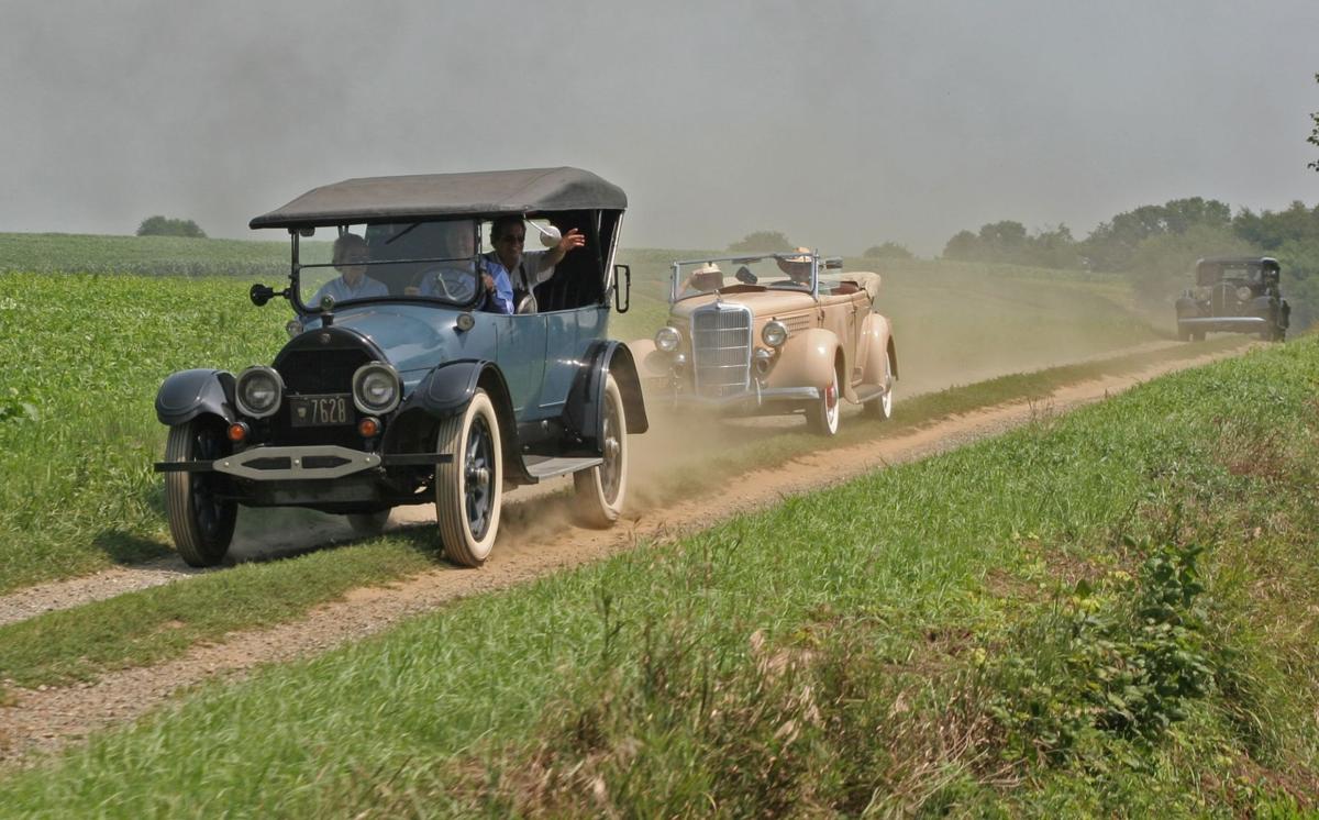 Rolling Antique Auto Show Saturday at Strasburg Rail Road