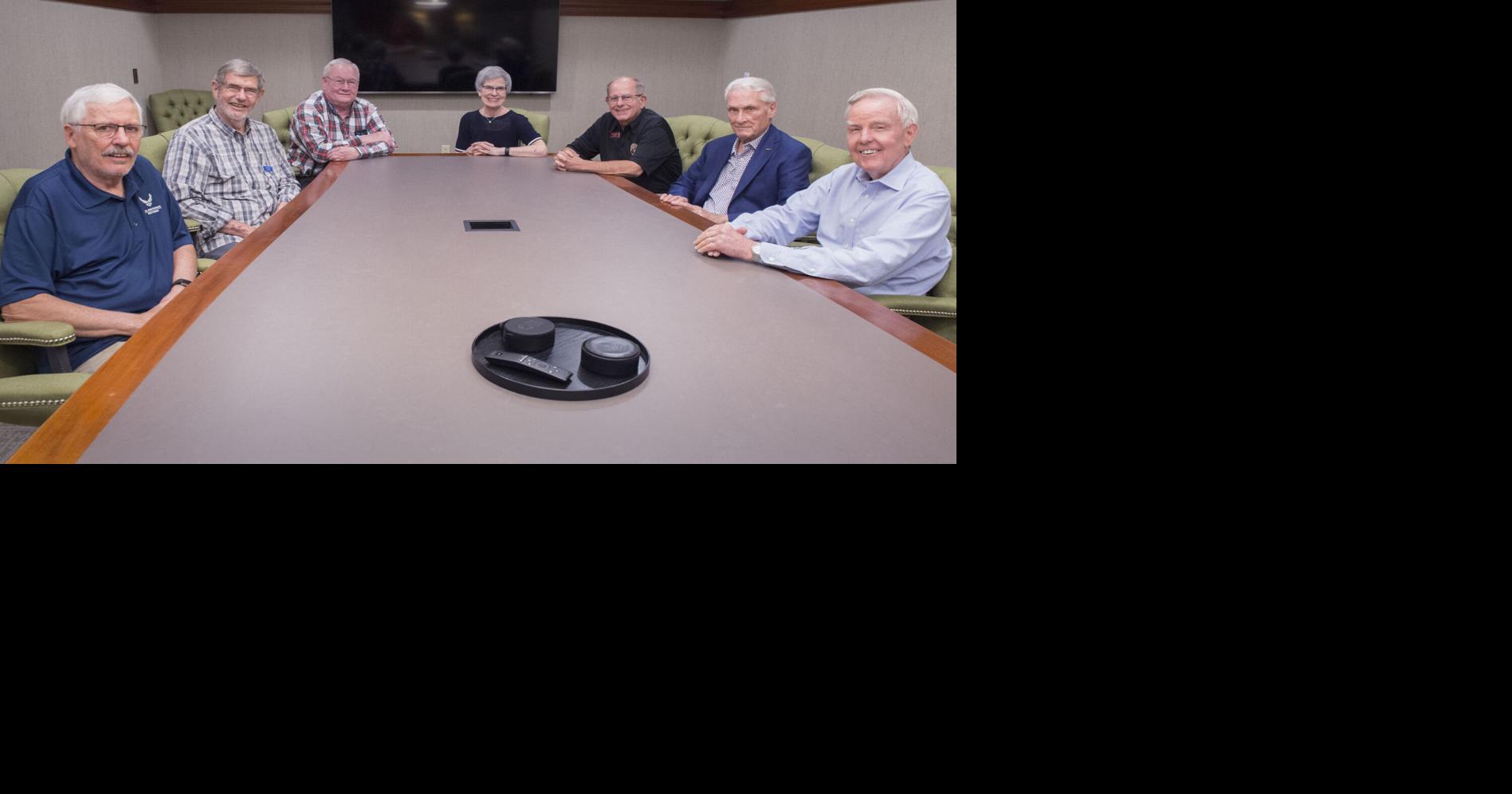 Service never stops: Willow Valley Communities' Veterans Committee shares  resources, plans events | Local News | lancasteronline.com