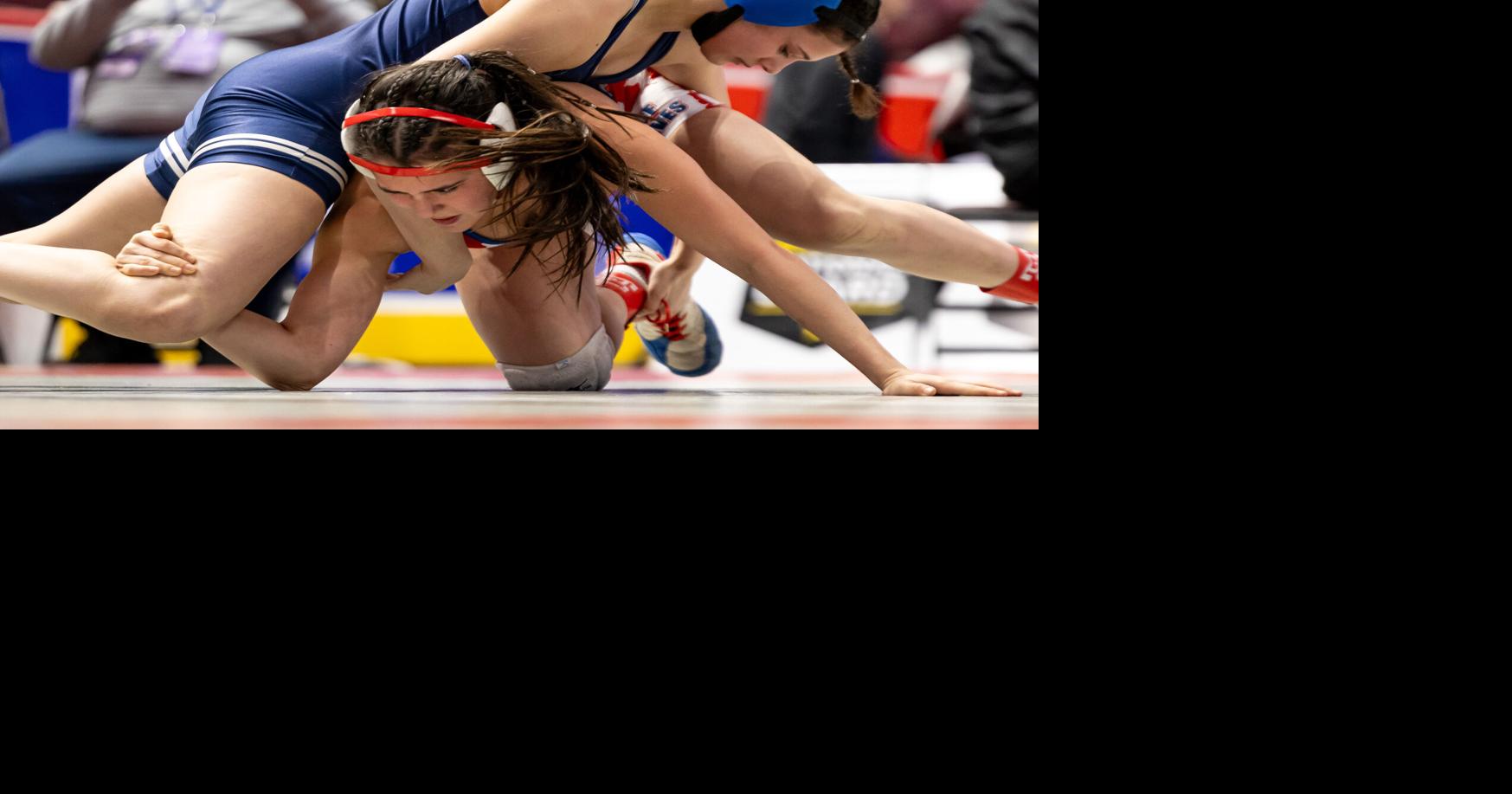 Motivation, wrestling success are always in style for Octorara sophomore MATT PAWLIKOWSKI FOR LNP | LANCASTERONLINE Dec 26, 2025