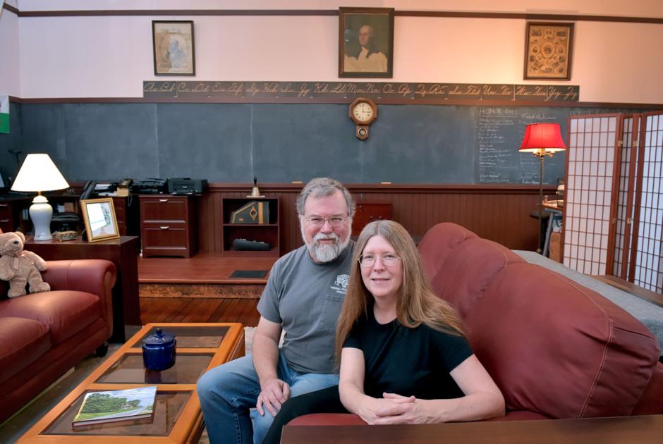 Couple Finds Way To Preserve This Lancaster County One Room