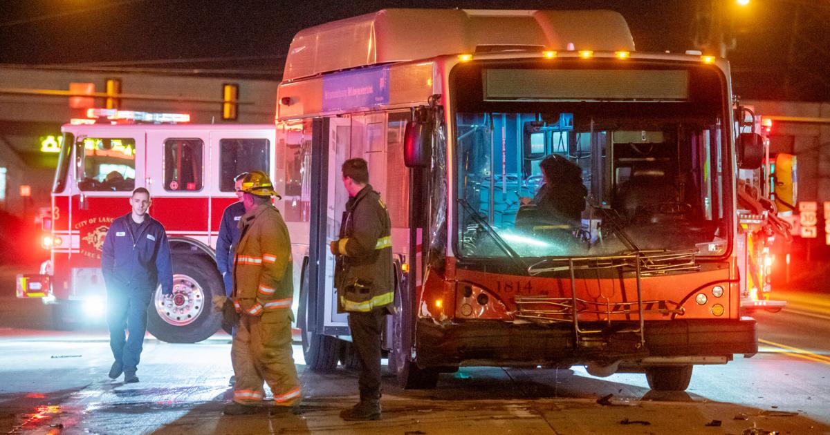 At Least 2 Injured In Collision Involving RRTA Bus Local News at-least-2-injured-in-collision-involving-rrta-bus-local-news