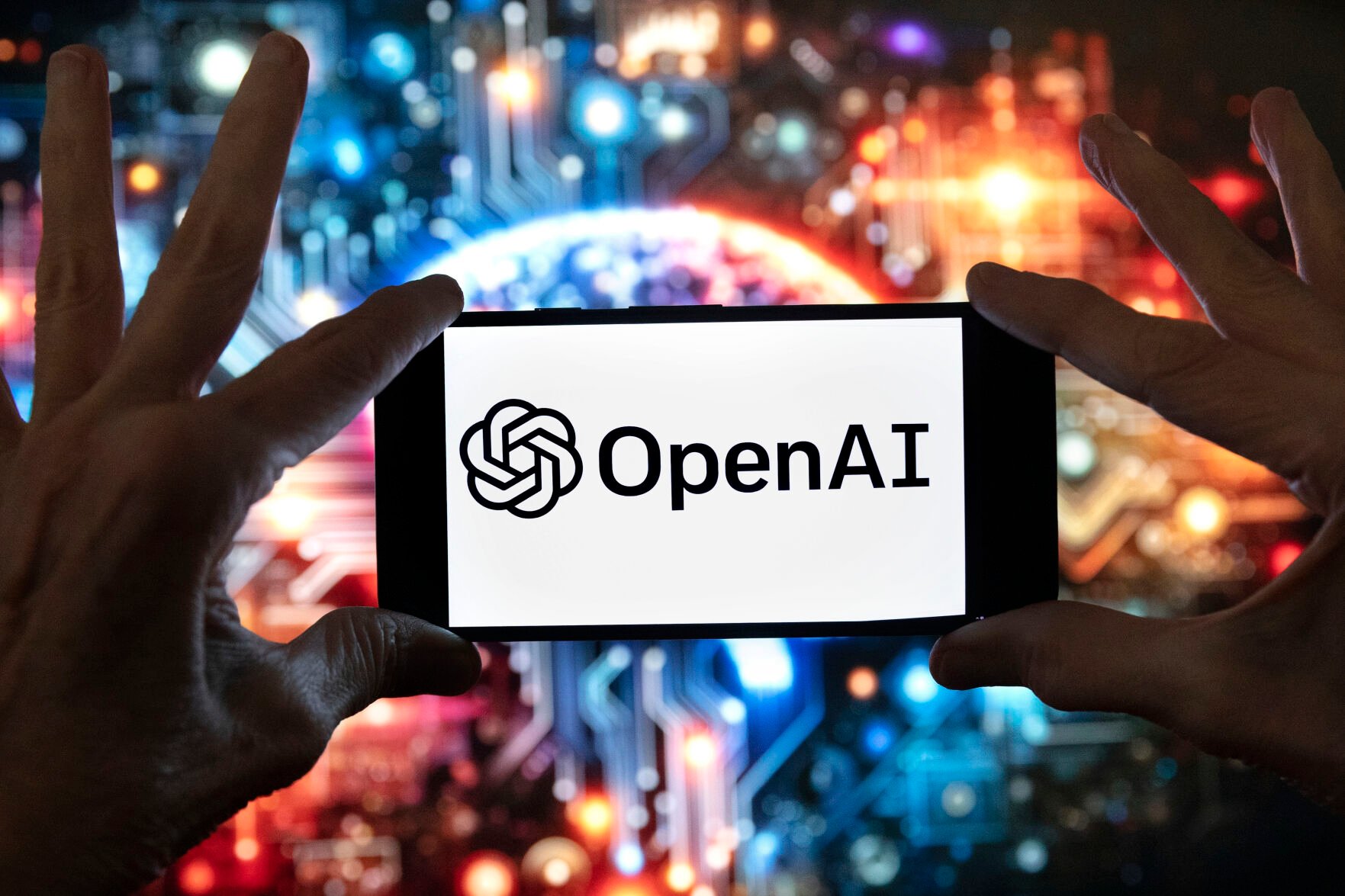 Italia Multa A OpenAI Por Violaciones De ChatGPT En Recolección De ...