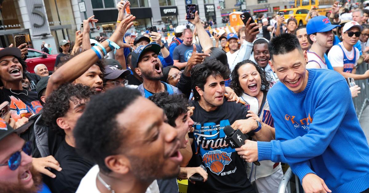 A dream day for New York fans with Knicks on the road to clinch and Brazil vs. Morocco in World Cup