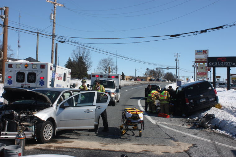 Accident closes Route 30 East's eastbound lanes News