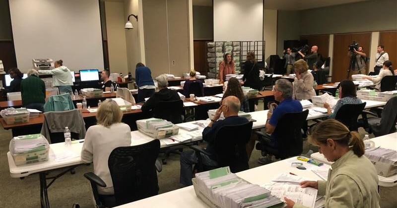 Printing issue means 'two-thirds' of mail-in ballots won't scan: Lancaster County officials [update] - Vimarsana News