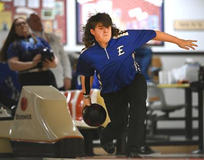 Manheim Twp. vs. Elizabethtown - L-L League bowling