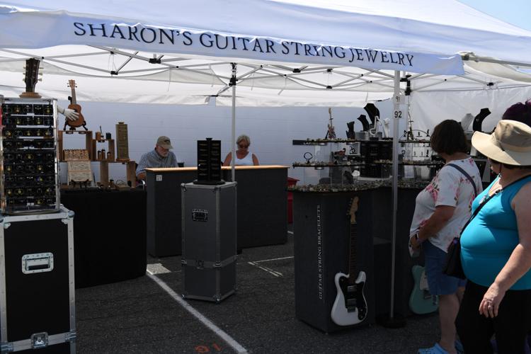 Arts Craft Show 004.jpg