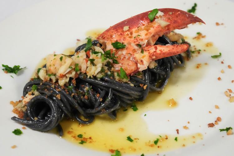 Feasts of the Seven Fishes [photos]