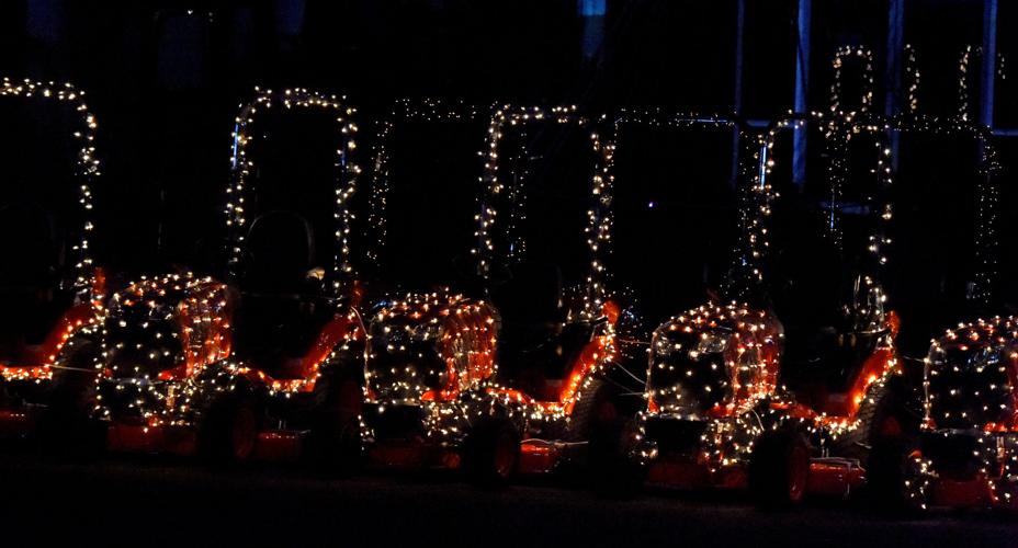 Christmas light show at Messick's [photos] Local News