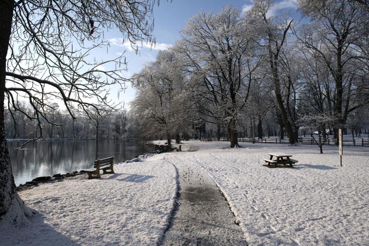 Snow in Lancaster 0108020