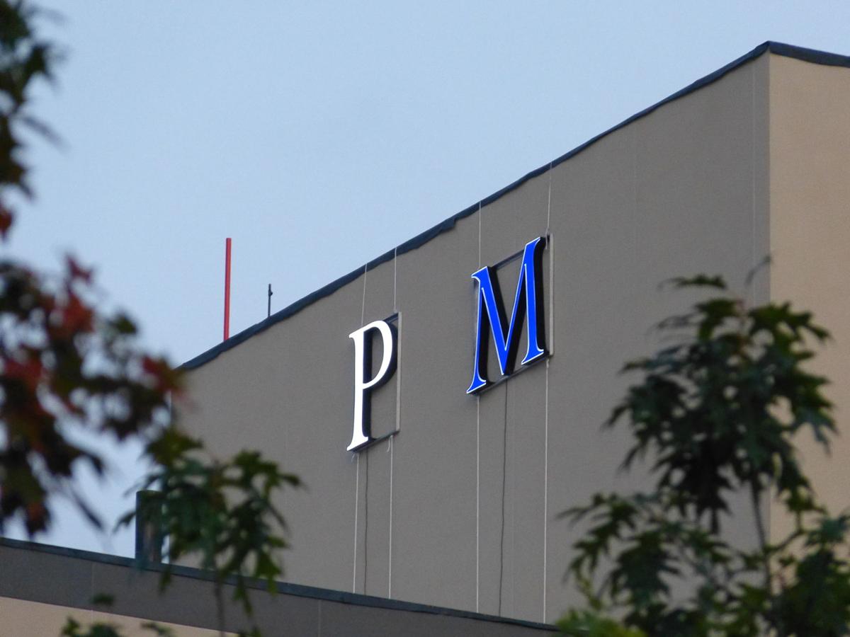 Large 'Penn Medicine' logo at Lancaster General Hospital approved at