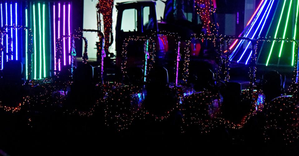 Christmas light show at Messick's [photos] Local News