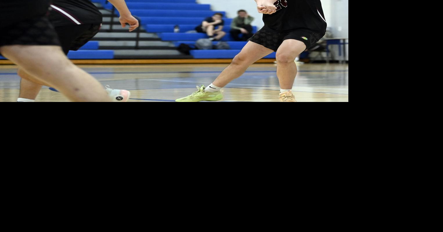 3 L-L League boys volleyball teams are still on the road for District 3 playoff prestige