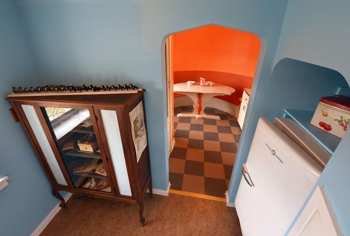 New owners of Haines Shoe House in York shine up roadside curiosity