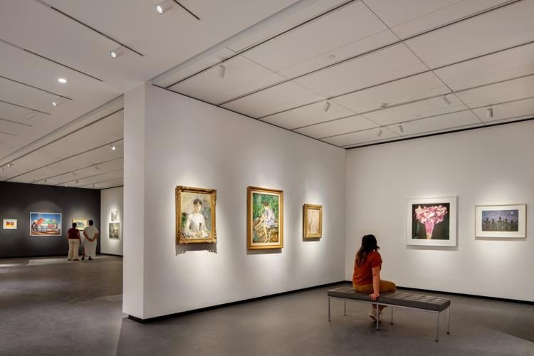 Liv Ent Womens Museum 1 o27.jpg