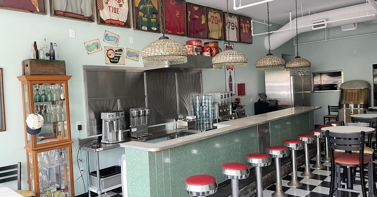 Griddles Malt Shoppe opens in Columbia; 1950s style diner features ...