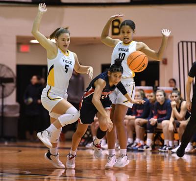 Millersville bombs Bloomsburg for fourth straight win, Basketball