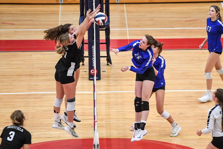 Elizabethtown vs. Hempfield LL League girls volleyball championship
