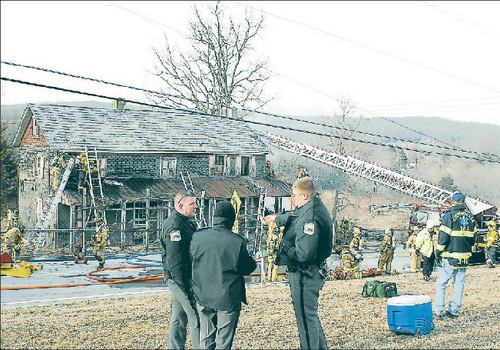 Officers rescue man from burning home | News | lancasteronline.com
