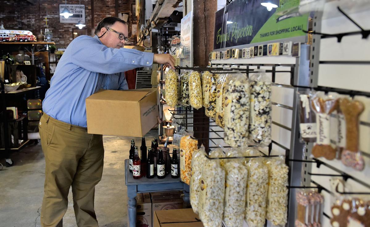 Sanctions Unlikely For Nonessential Businesses That Open Friday When Lancaster Goes Red To Yellow Local News Lancasteronline Com