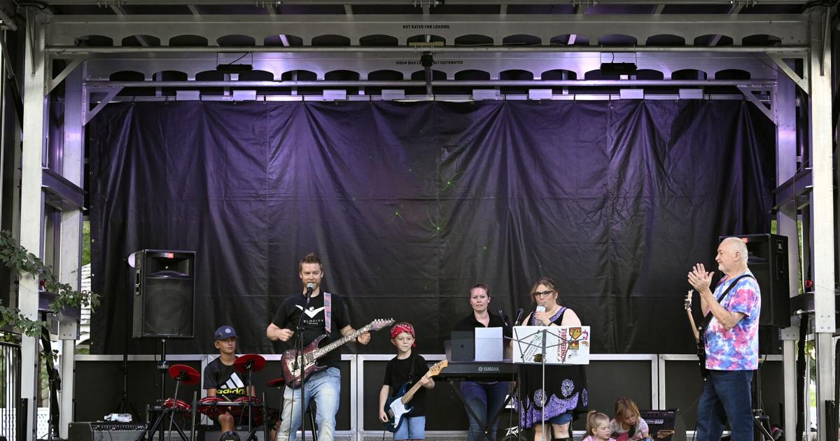 Abrocken mit Rob’s Rock School in Lititz [photos] -LNP |  Lancaster-Online