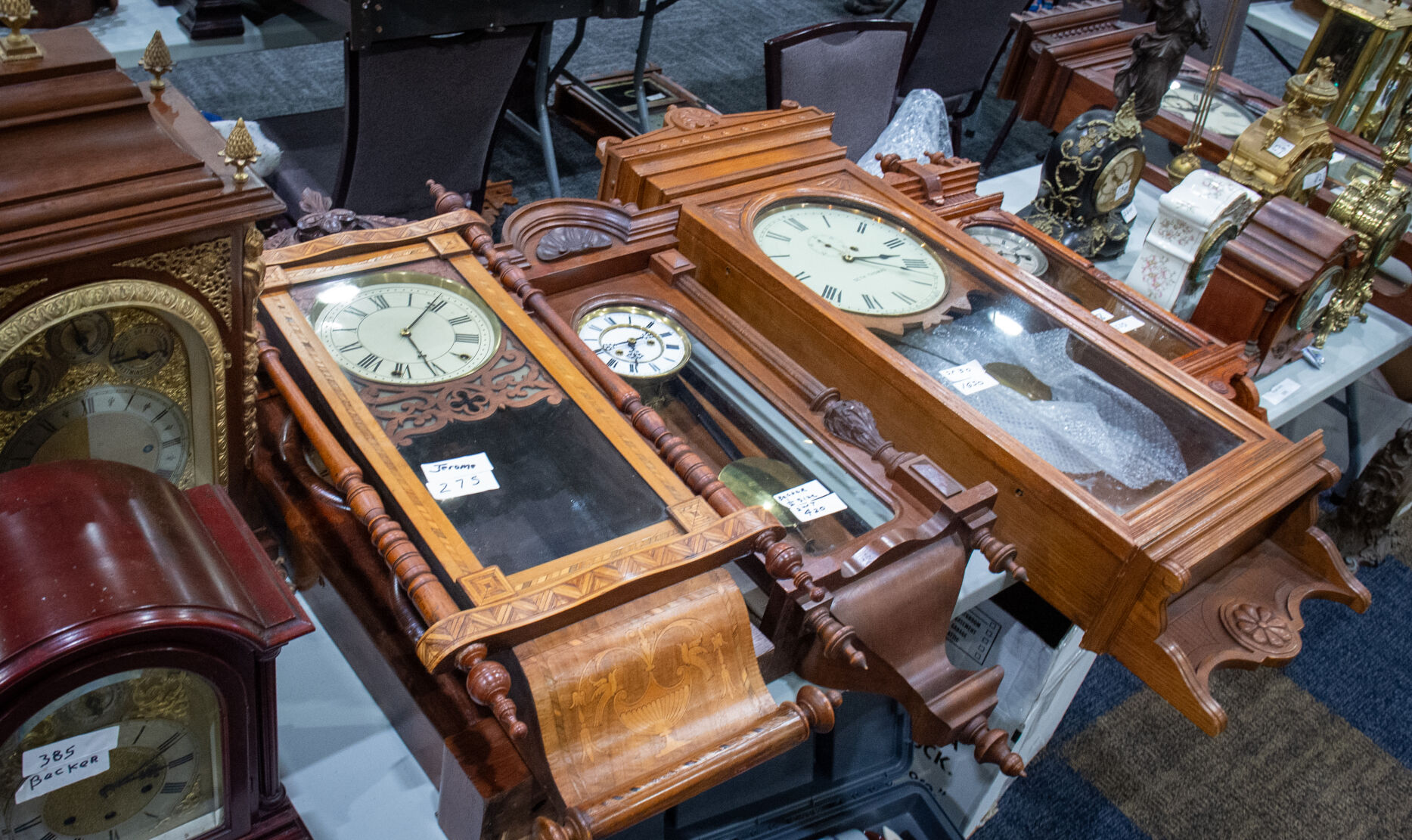 Timepieces in spotlight at Watch & Clock Collectors convention [photos ...