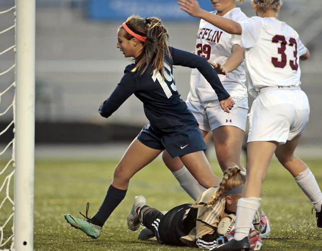 Conestoga Valley claims first District 3 girls soccer championship with 32 win over Governor