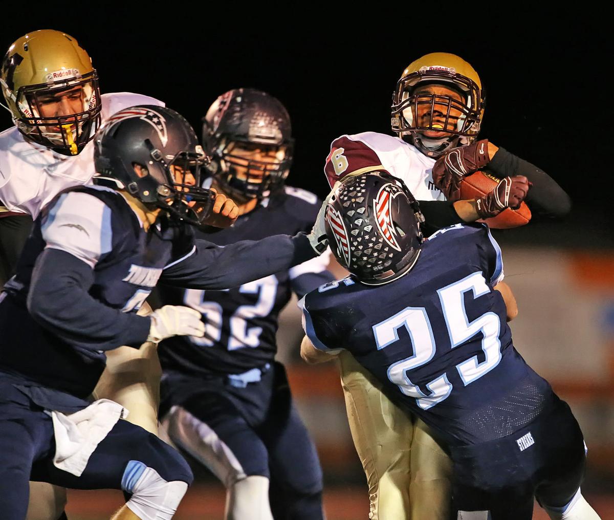 Erik Benjamin runs, passes, Manheim Township to 3419 victory over