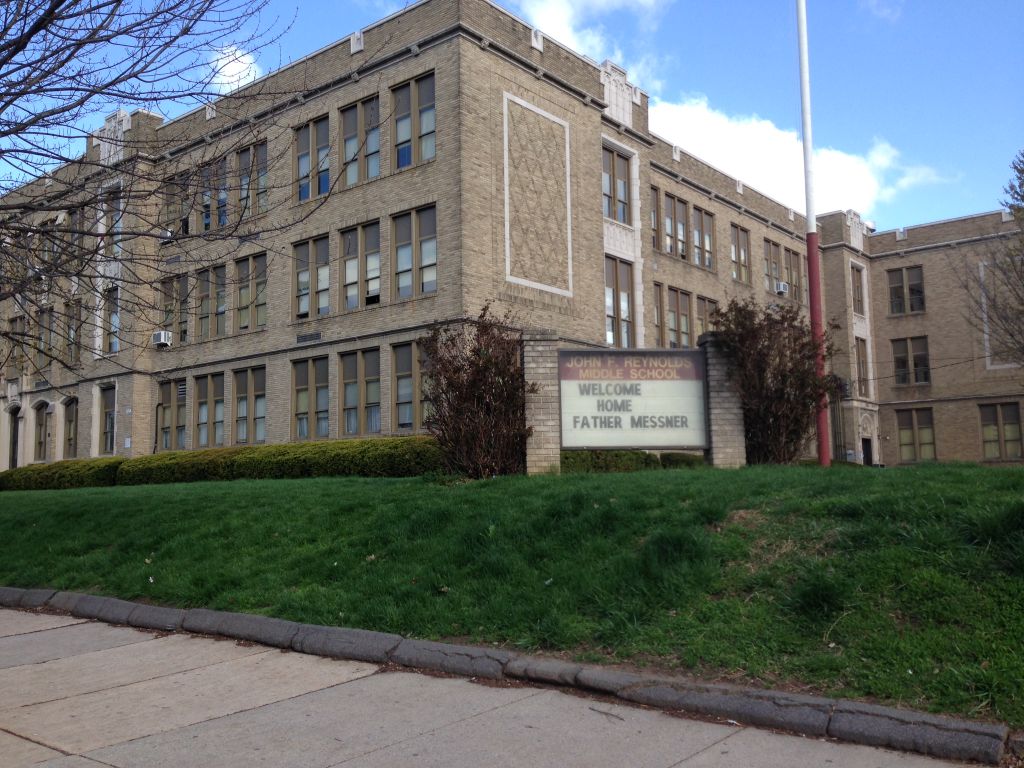 Pastor returns home, attends Mass 2 months after fall from Lancaster