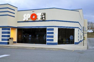 Men S Clothing Store At Manor Business Lancasteronline Com