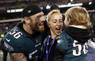 Eagles Defensive Lineman Chris Long Raising Awareness And Money