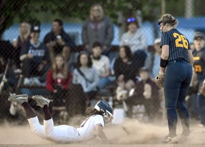 Elco vs. Manheim Central - L-L League softball