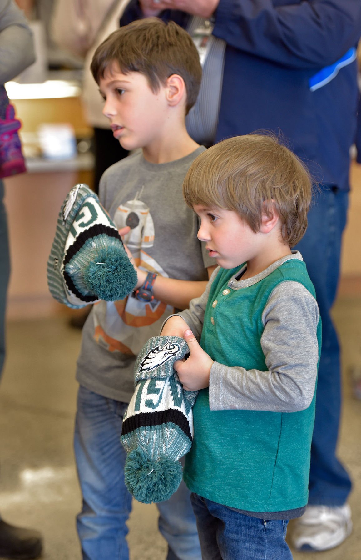 Fans stock up on Eagles gear in Lancaster County to celebrate conference  win, rev up for Super Bowl against New England, Local News