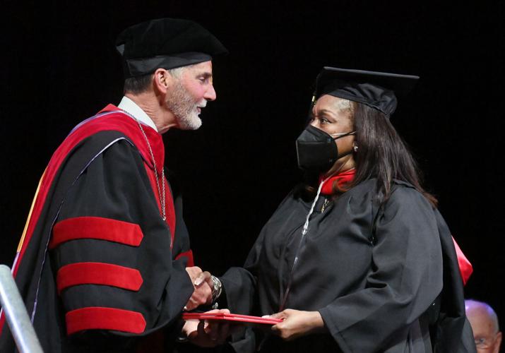 Lancaster Bible College recognizes 147 graduates at 2022 winter commencement ceremony [photos