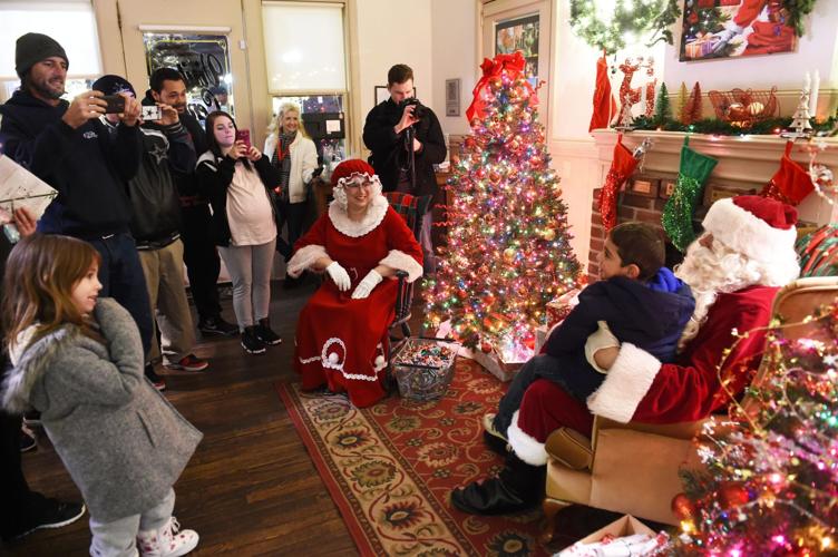 Photos Ephrata Tree Lighting and Santa Arrival Local News