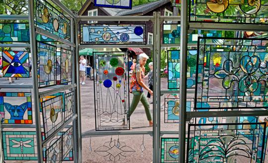 This weekend�s Mount Gretna Outdoor Art Show features 260