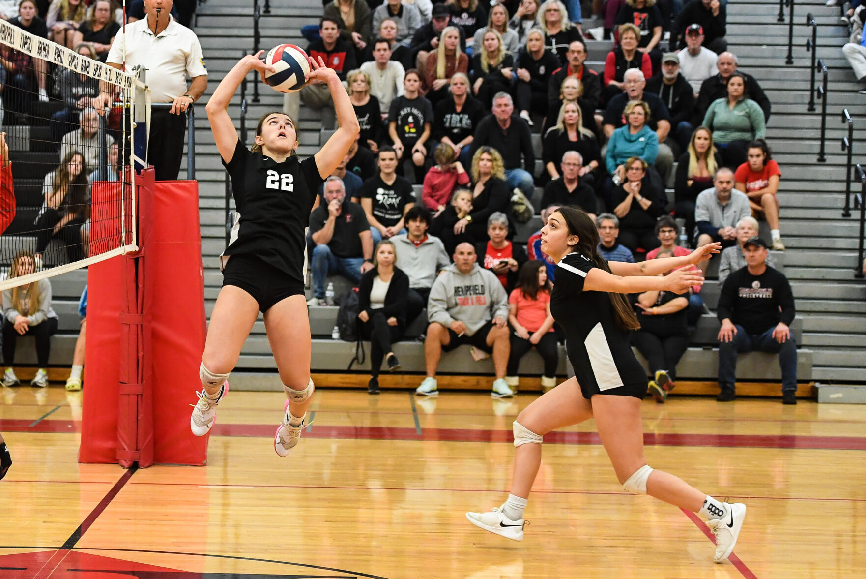 Wilson Vs. Hempfield - District 3 Class 4A Girls Volleyball ...