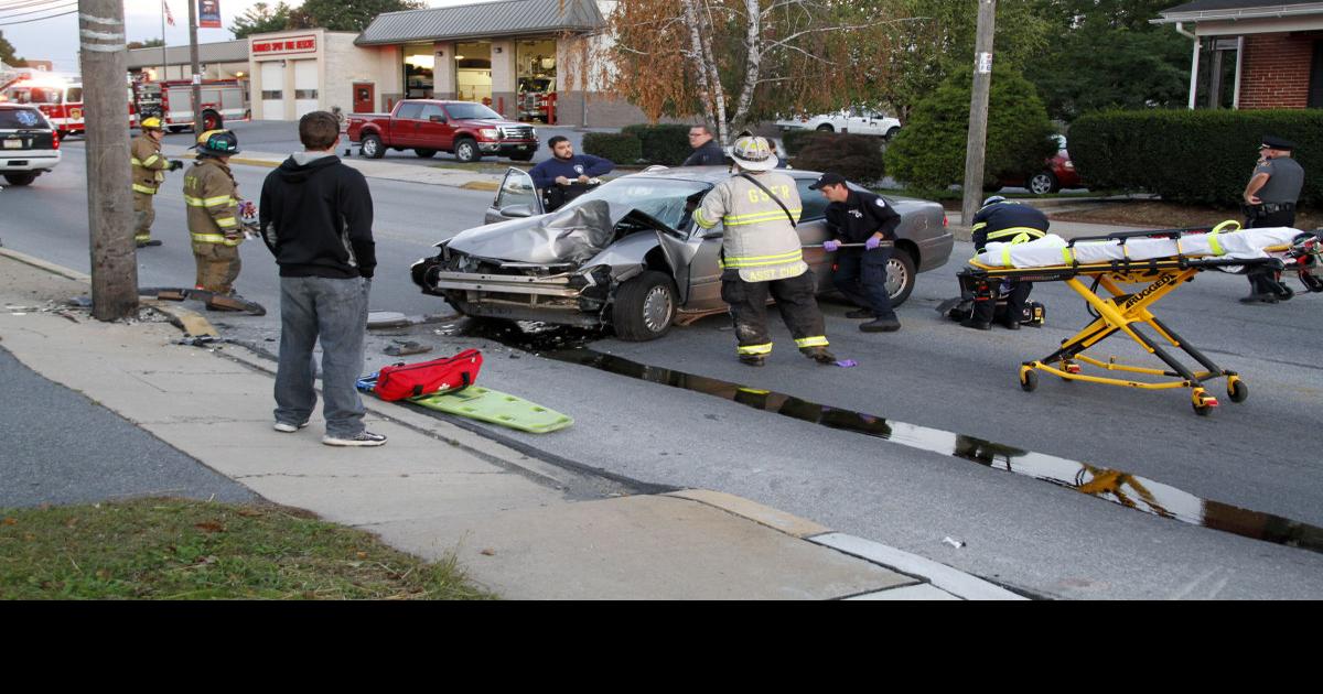 Woman dies in New Holland car crash Local News