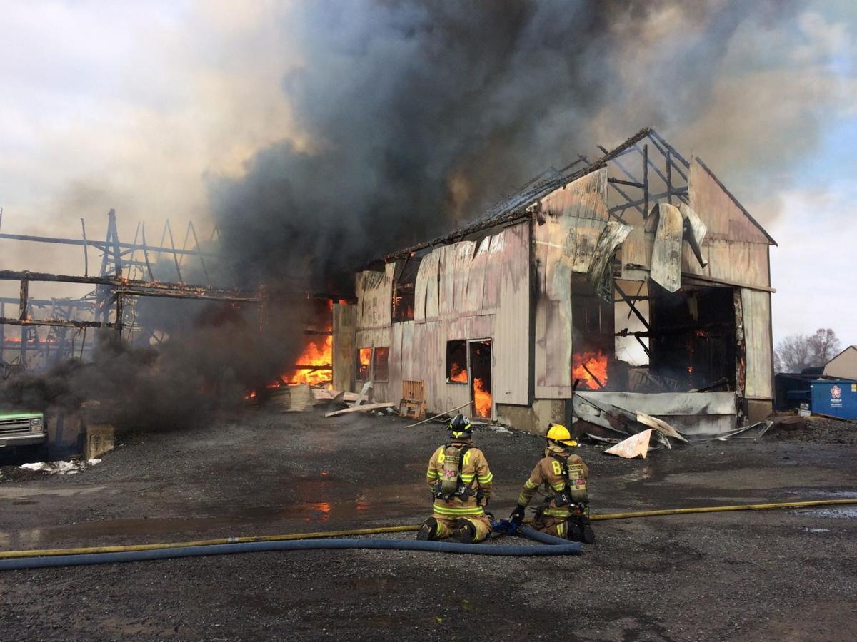 Firefighters battle barn fire in Manor Township [video] Local News
