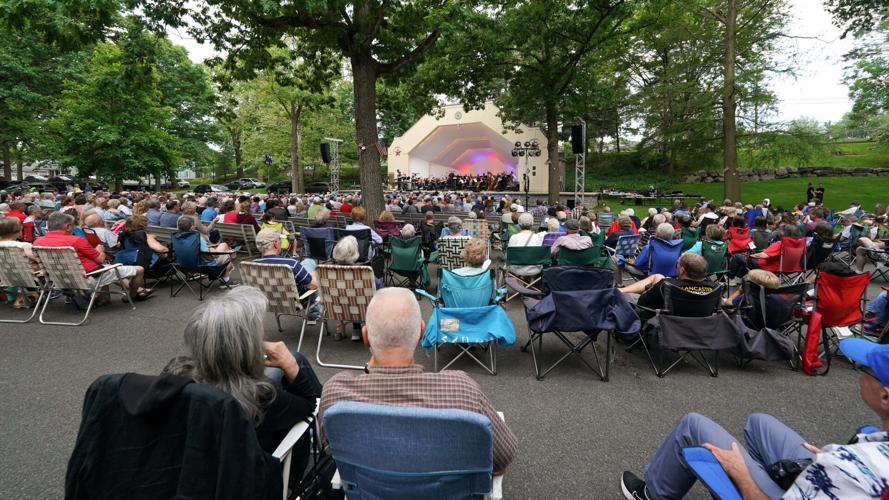 Lancaster Symphony Orchestra performs at Lititz Bandshell [photos
