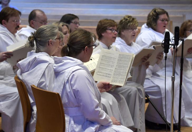 Ephrata Cloister chorus' new song is German, has 58 stanzas and hasn't