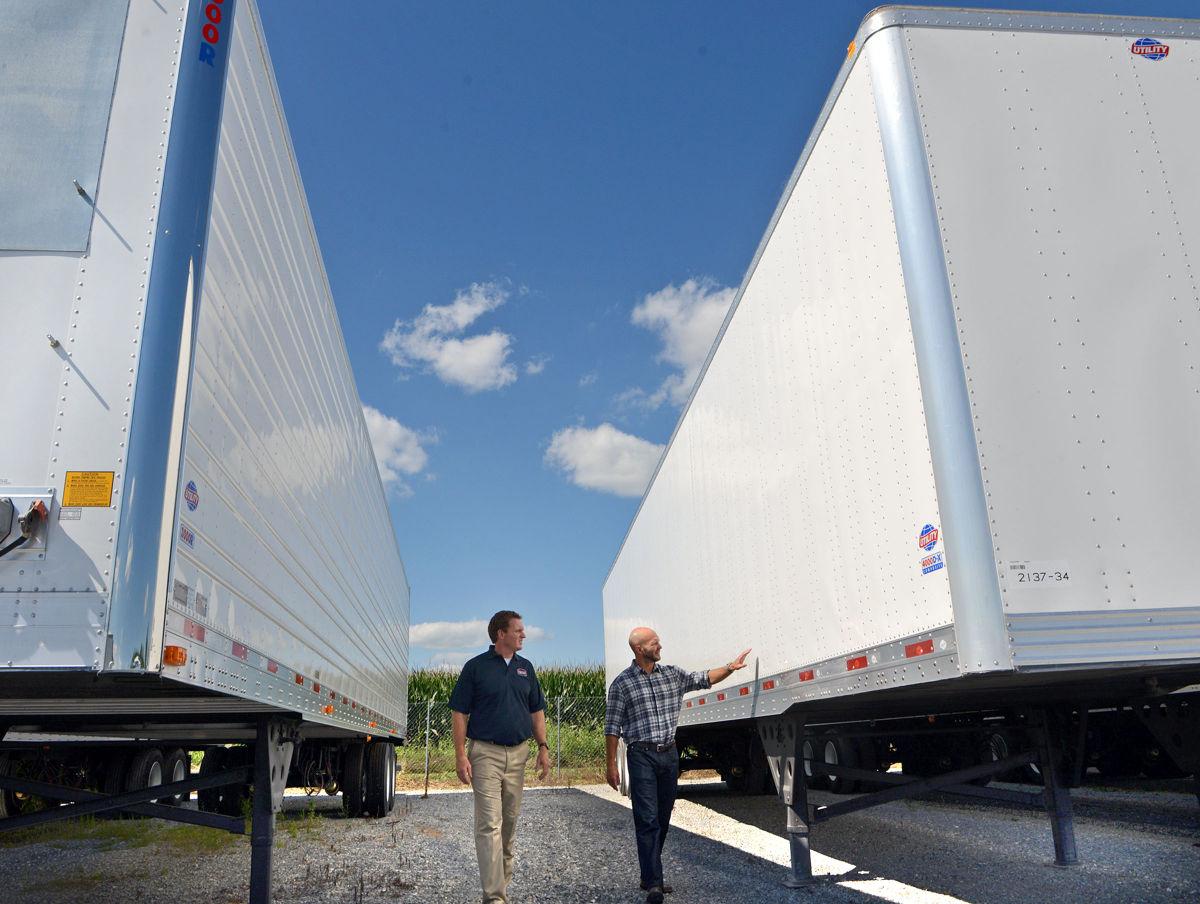 Utility Keystone Trailer not content to follow behind Local Business
