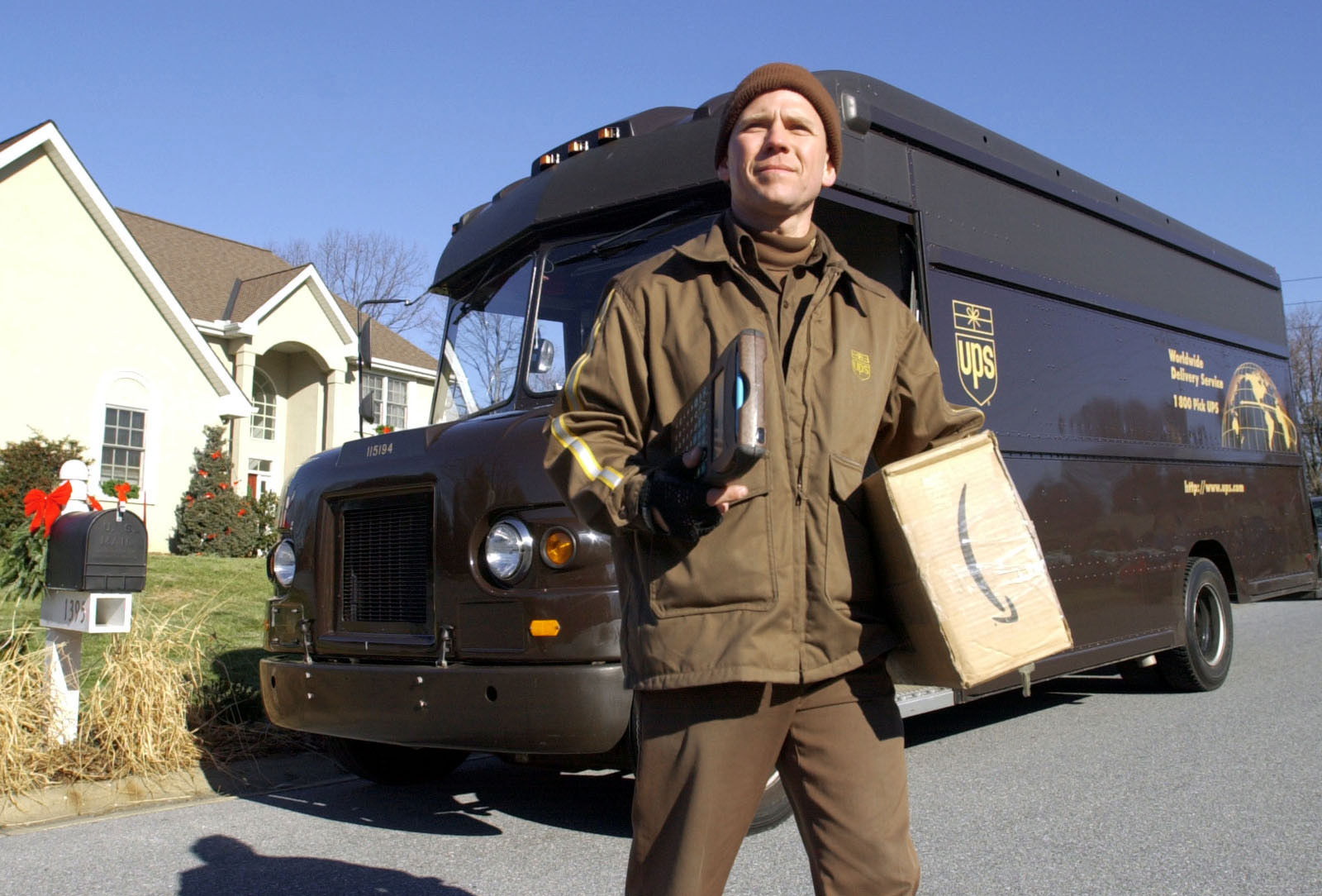 ups christmas hat