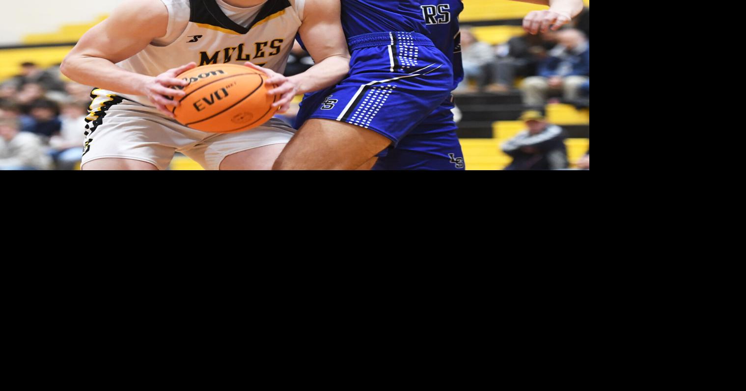 Chad McDowell Memorial Holiday Tournament boys basketball final: Solanco vs Lampeter-Strasburg [photos]