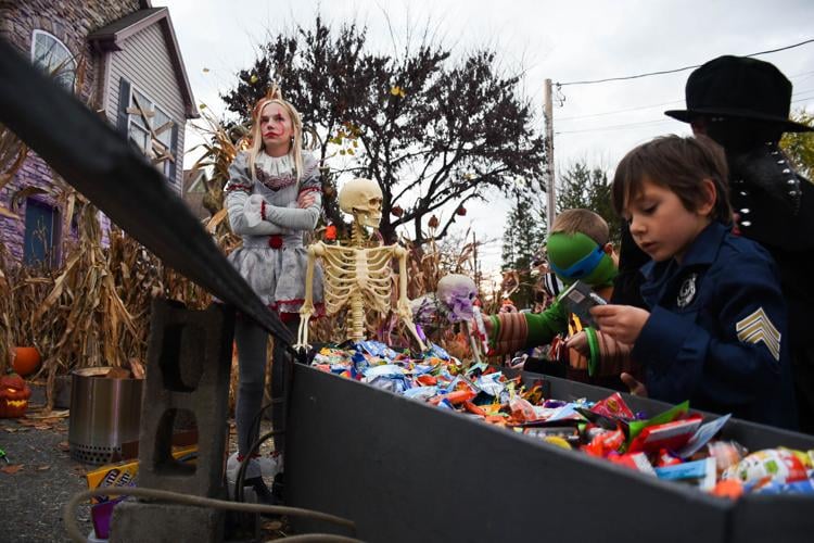 This is Halloween Trickortreaters take over Willow Street and