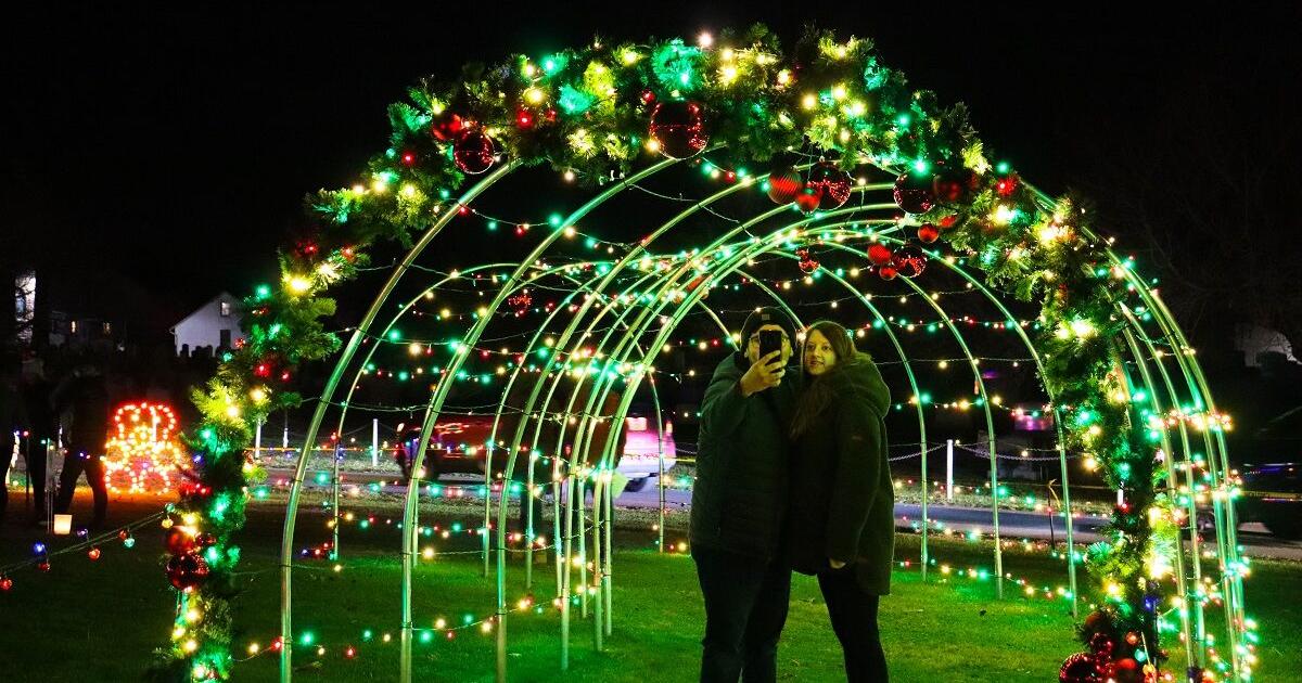 9 Christmas lights shows in, near Lancaster County, from Clipper Stadium lights to new Messick's location