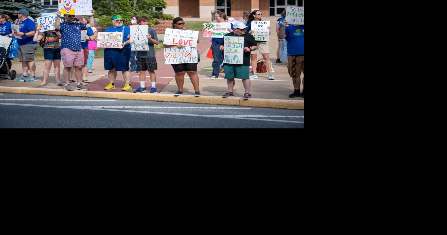 Parents mull lawsuit against Elizabethtown district, board after